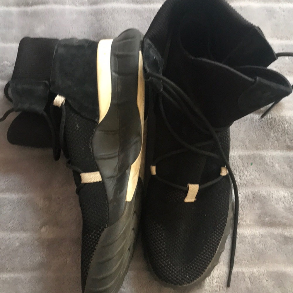 Adidas Tubular